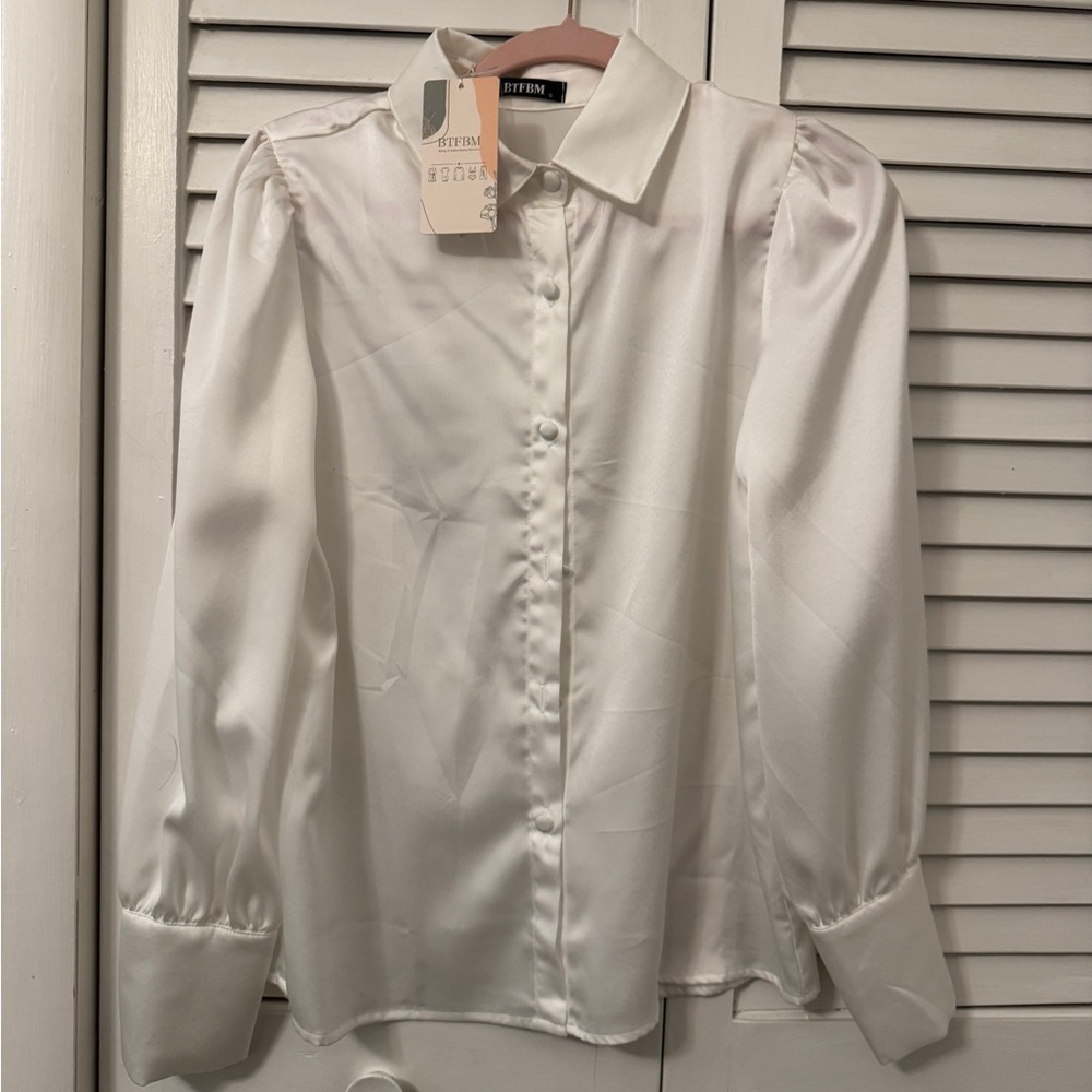 NWT Zara Ivory Satin Button-Down Shirt S